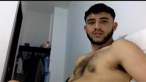 Snapshot of derek_smiith chatting on November 2025 06:46:01 AM Derek smiith online show from November 2025 06:46:01 AM