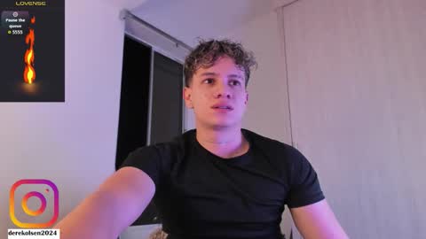 Derek  IG Derekolsen2024 online show from October 2025 02:45:01 AM