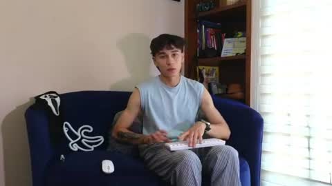 Derek online show from June 2026 09:06:01 PM