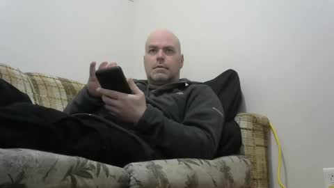 Snapshot of derf007 chatting on January 2025 12:24:01 PM derf007 online show from January 2025 12:24:01 PM