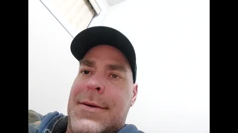 Snapshot of derf007 chatting on February 2025 02:39:02 AM derf007 online show from February 2025 02:39:02 AM