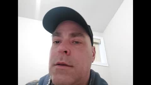 Snapshot of derf007 chatting on February 2025 12:25:02 PM derf007 online show from February 2025 12:25:02 PM