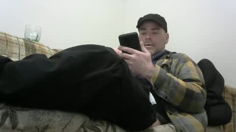 Snapshot of derf007 chatting on March 2025 05:03:02 PM derf007 online show from March 2025 05:03:02 PM