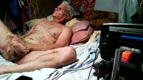 derick1961 online show from January 2026 11:08:01 PM