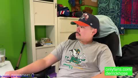 Derrick Hose online show from January 2025 01:50:01 AM