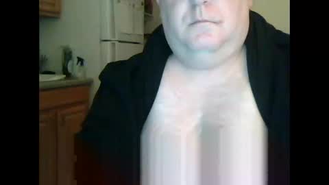 Snapshot of derrickkearley2055 chatting on March 2025 07:10:01 AM derrickkearley2055 online show from March 2025 07:10:01 AM