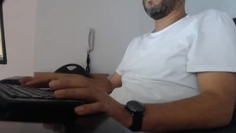     online show from December 2024 12:58:01 PM