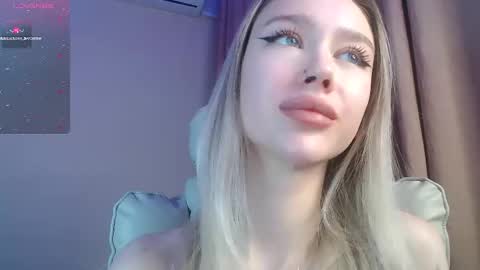 Ari online show from December 2025 05:19:02 PM