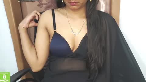 Snapshot of desicoupleshow chatting on March 2025 05:04:01 PM Eva and Adam online show from March 2025 05:04:01 PM