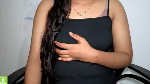 Eva and Adam online show from November 2025 06:31:02 PM