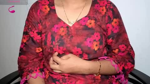 Eva and Adam online show from November 2025 05:34:01 PM