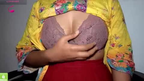 Eva and Adam online show from December 2025 06:03:01 PM