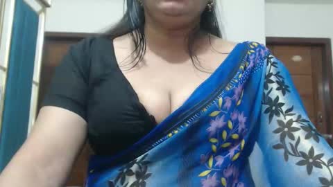 Snapshot of desimaisa130 chatting on May 2026 04:04:02 PM Maisa online show from May 2026 04:04:02 PM