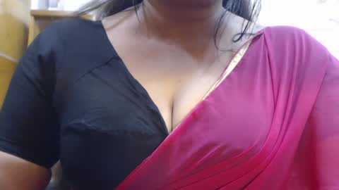 Snapshot of desimaisa130 chatting on June 2026 05:59:01 PM Maisa online show from June 2026 05:59:01 PM