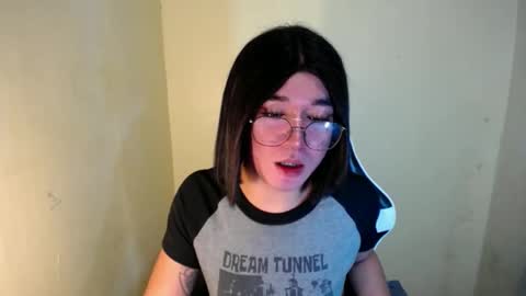 LORINE online show from January 2025 12:04:02 AM