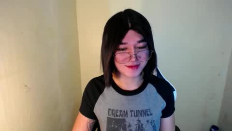 LORINE online show from January 2025 11:34:02 PM