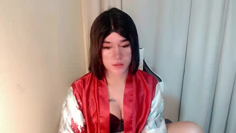 LORINE online show from March 2025 06:34:01 PM