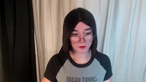 LORINE online show from March 2025 11:14:01 PM