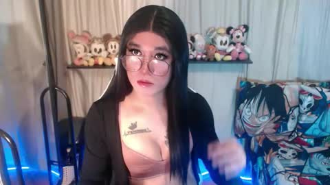 LORINE online show from September 2025 09:29:02 PM