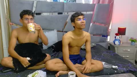 Snapshot of desire4duo chatting on November 2025 01:26:02 PM desire4duo online show from November 2025 01:26:02 PM