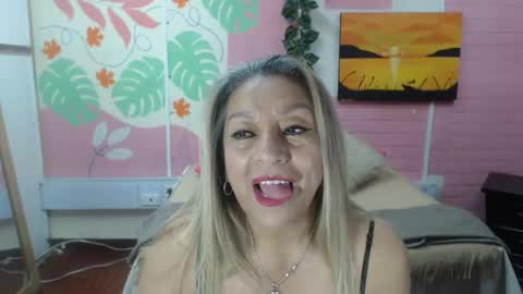 VALERIA online show from April 2026 04:04:02 PM