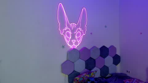 TORI AND MR. BEAR online show from February 2025 12:25:02 AM