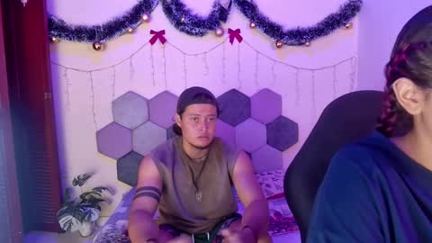 TORI AND MR. BEAR online show from December 2025 10:03:01 PM