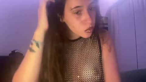 Snapshot of desireebabyxoxo chatting on April 2026 04:27:01 AM desireebabyxoxo online show from April 2026 04:27:01 AM