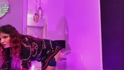 Snapshot of desireekeys chatting on November 2025 05:01:02 AM Desiree online show from November 2025 05:01:02 AM