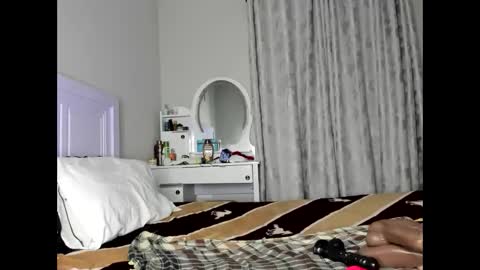 Snapshot of desirepeace chatting on February 2026 04:09:02 AM desirepeace online show from February 2026 04:09:02 AM