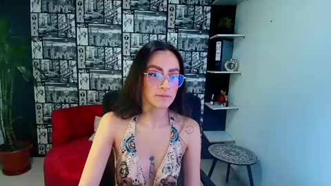 Snapshot of desiring__angel chatting on April 2026 11:46:02 PM Desiring Angel online show from April 2026 11:46:02 PM
