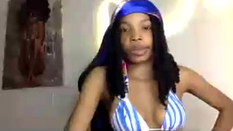 Snapshot of deslimbody90 chatting on August 2026 11:03:02 PM Deslimbody online show from August 2026 11:03:02 PM