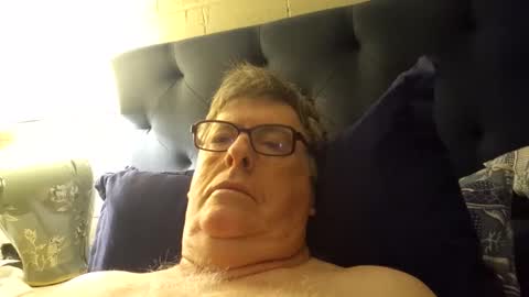 Desmon1958 online show from March 2026 07:06:01 PM