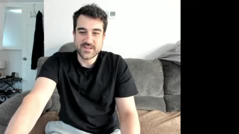 Desmond4You online show from May 2026 06:15:02 PM