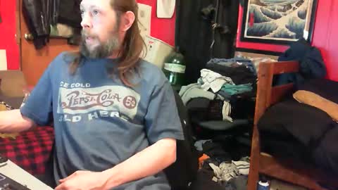 Snapshot of desolation2012 chatting on January 2025 11:23:02 AM desolation2012 online show from January 2025 11:23:02 AM