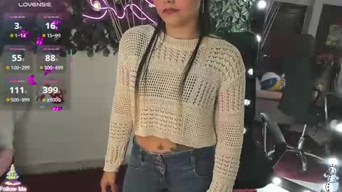 Snapshot of destinyhills_ chatting on November 2025 02:54:01 AM Destiny online show from November 2025 02:54:01 AM