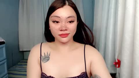 Snapshot of destinyroxie chatting on December 2024 06:53:02 AM ROXIE  online show from December 2024 06:53:02 AM