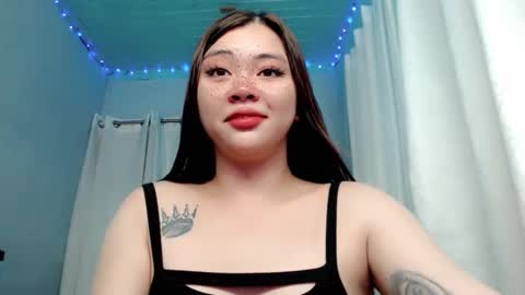 Snapshot of destinyroxie chatting on January 2025 09:22:01 AM ROXIE  online show from January 2025 09:22:01 AM