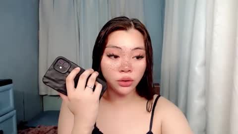 Snapshot of destinyroxie chatting on January 2025 04:12:01 AM ROXIE  online show from January 2025 04:12:01 AM