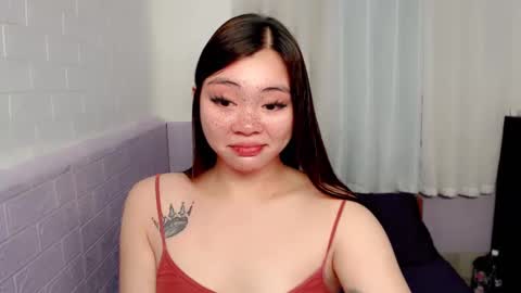 Snapshot of destinyroxie chatting on February 2025 05:04:02 PM ROXIE  online show from February 2025 05:04:02 PM