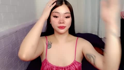 Snapshot of destinyroxie chatting on February 2025 02:39:01 AM ROXIE  online show from February 2025 02:39:01 AM