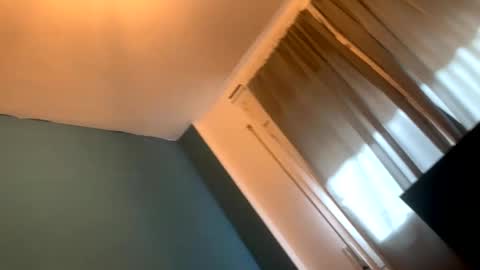 Snapshot of destrosandotelculo chatting on September 2025 05:03:01 PM destrosandotelculo online show from September 2025 05:03:01 PM