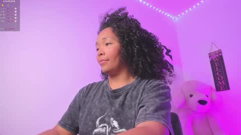 desty_y online show from November 2025 03:09:02 AM