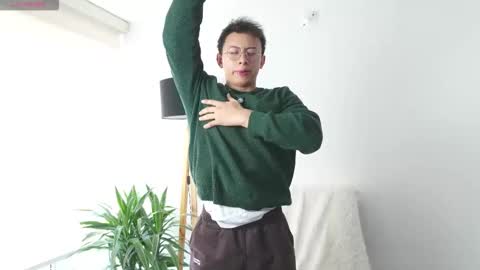 Snapshot of deus_belli chatting on November 2025 03:32:02 PM Deus Belli online show from November 2025 03:32:02 PM