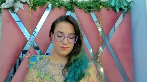 Snapshot of deva_blue chatting on January 2025 07:13:02 AM Deva Blue online show from January 2025 07:13:02 AM