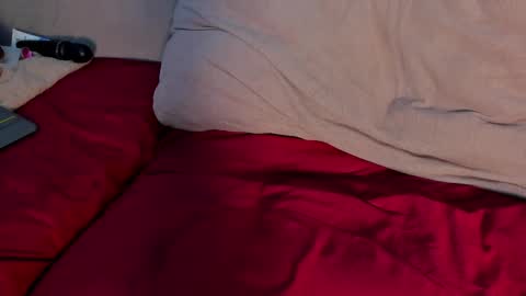 Snapshot of deva_blue chatting on March 2025 06:37:01 AM Deva Blue online show from March 2025 06:37:01 AM