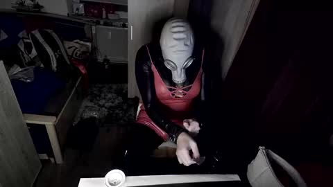 devbi1984 online show from December 2024 06:43:01 AM