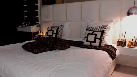 Devil bb online show from November 2025 07:43:01 AM