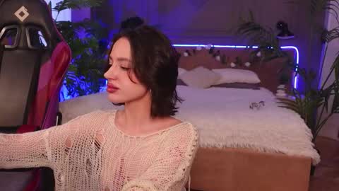 Snapshot of devilinee chatting on November 2025 06:57:02 AM devilinee online show from November 2025 06:57:02 AM