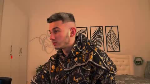 devin_ho online show from February 2025 01:48:02 AM